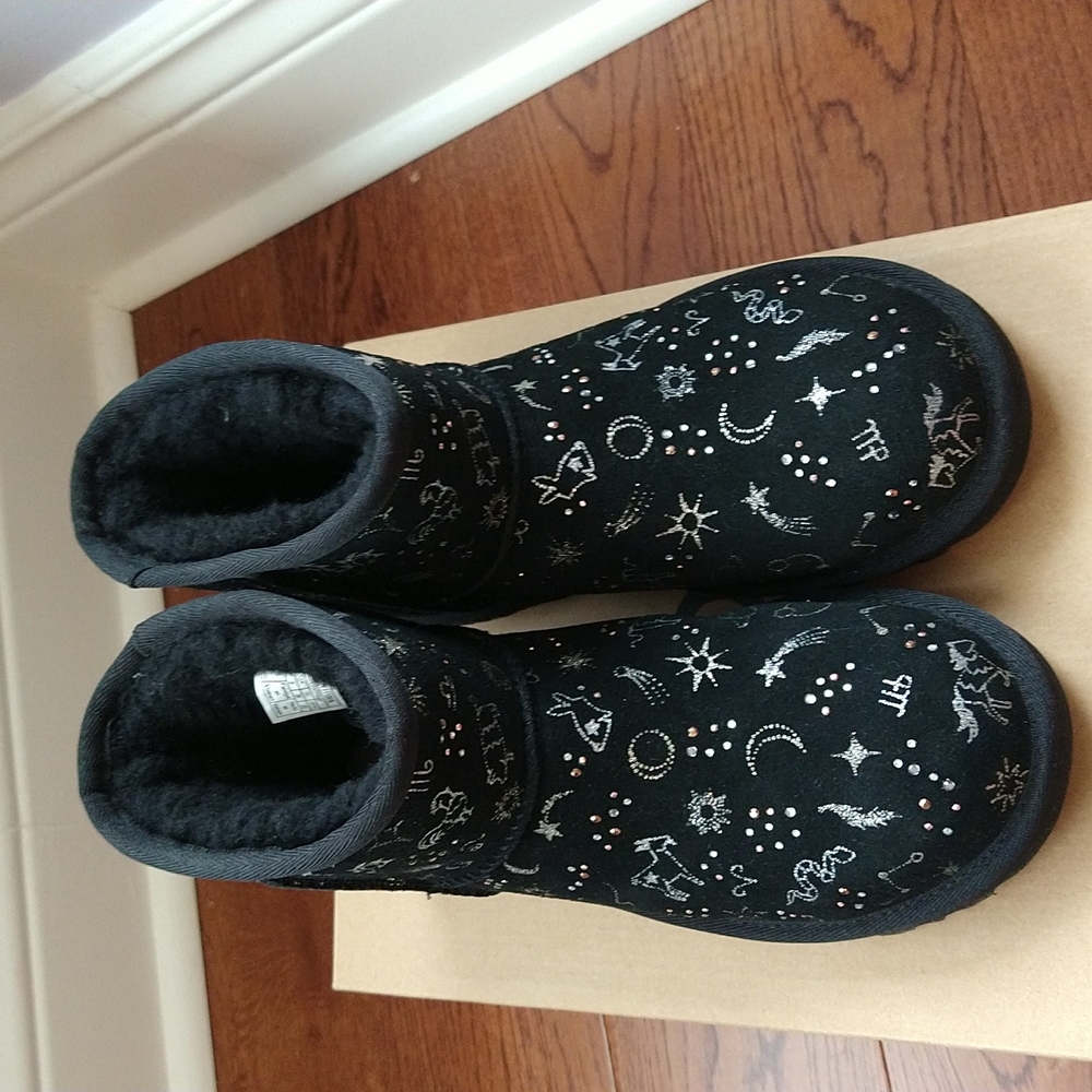 UGG classic zodiac mini - Picture 3 of 9